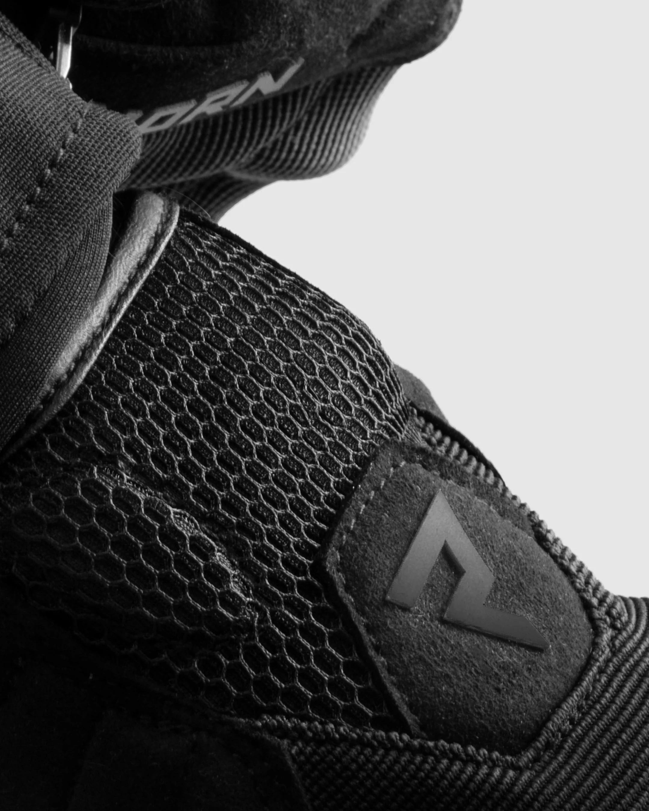 Core Motorcycle Gloves Black - Image 10
