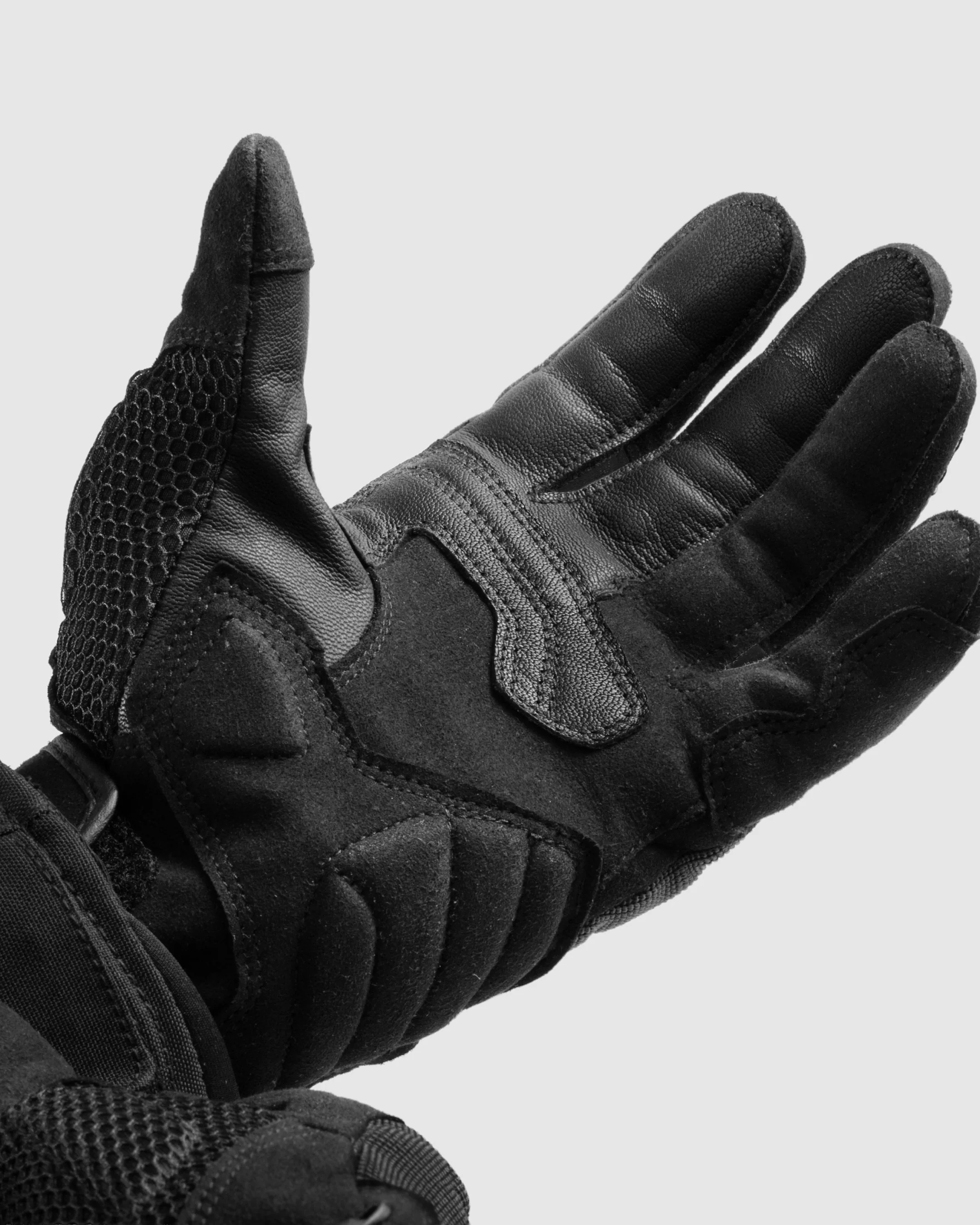 Core Motorcycle Gloves Black - Image 11