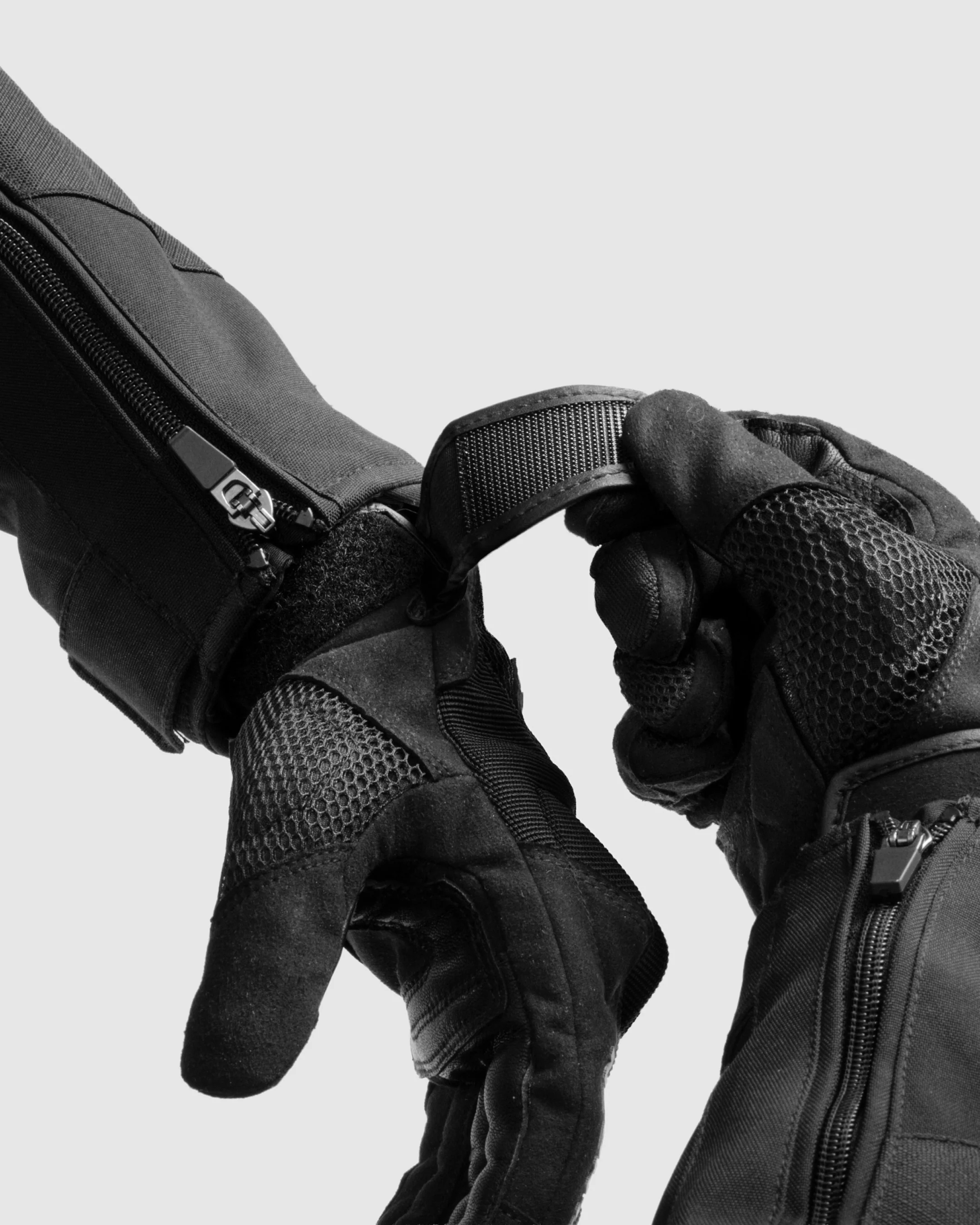 Core Motorcycle Gloves Black - Image 5