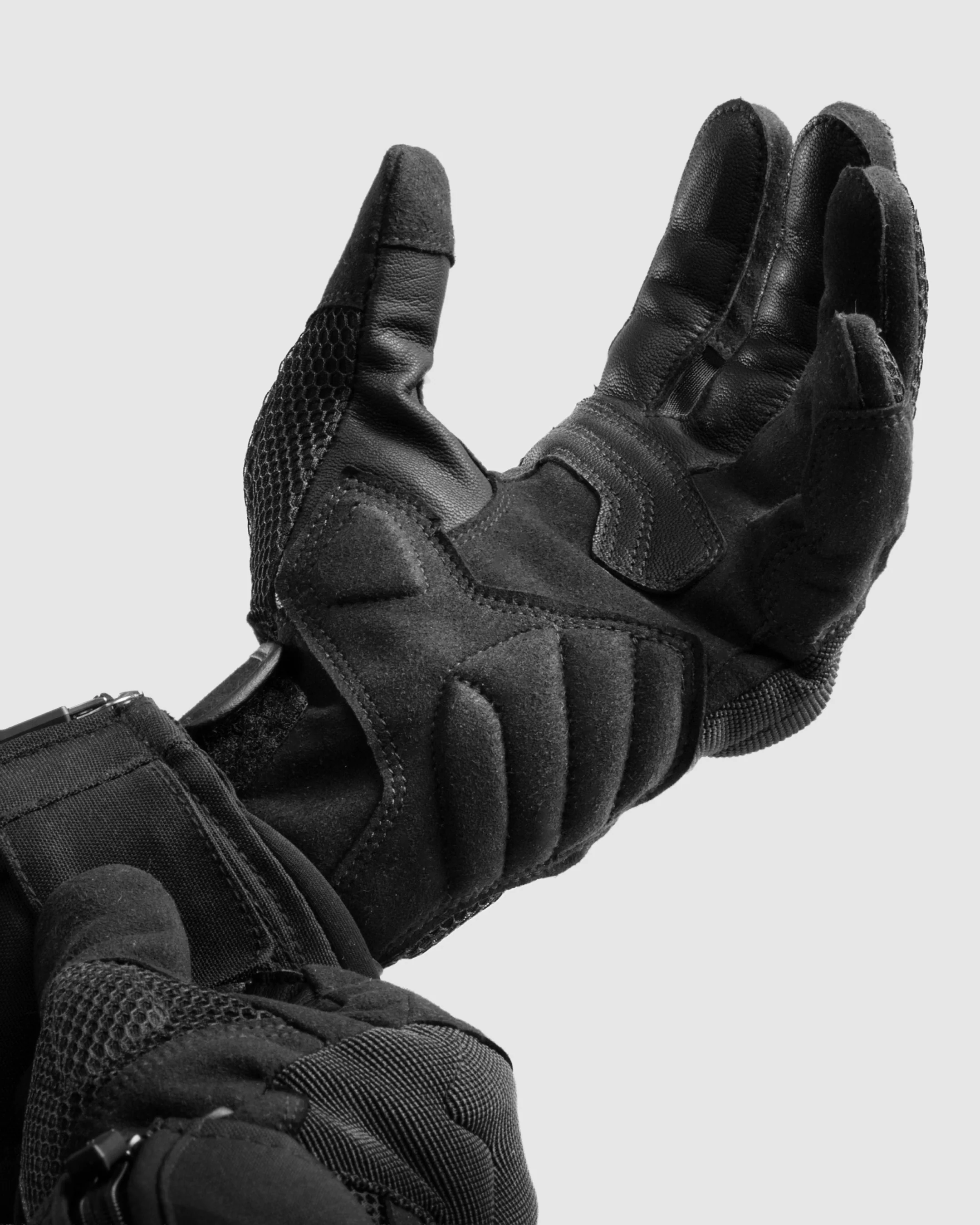 Core Motorcycle Gloves Black - Image 9