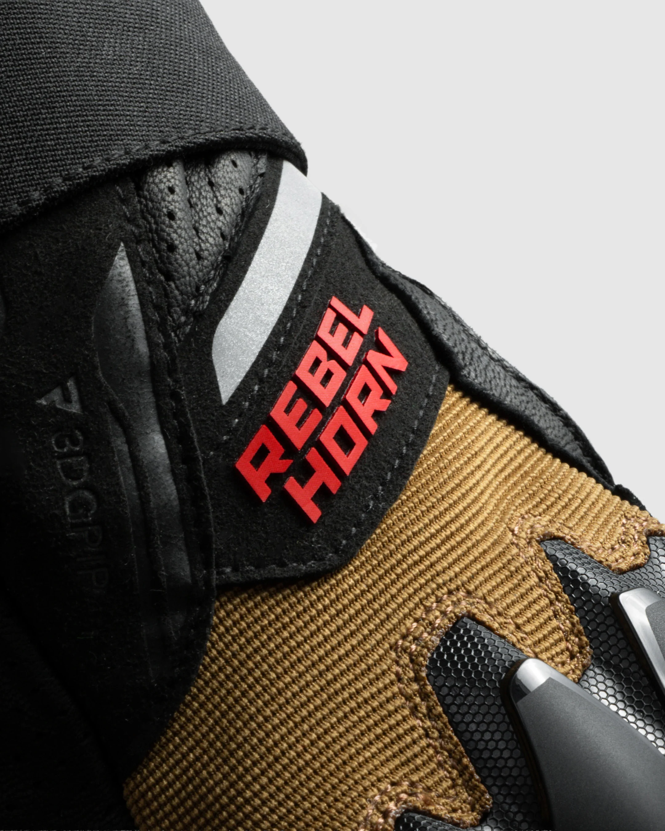 Defender Motorcycle Gloves Desert - Image 10