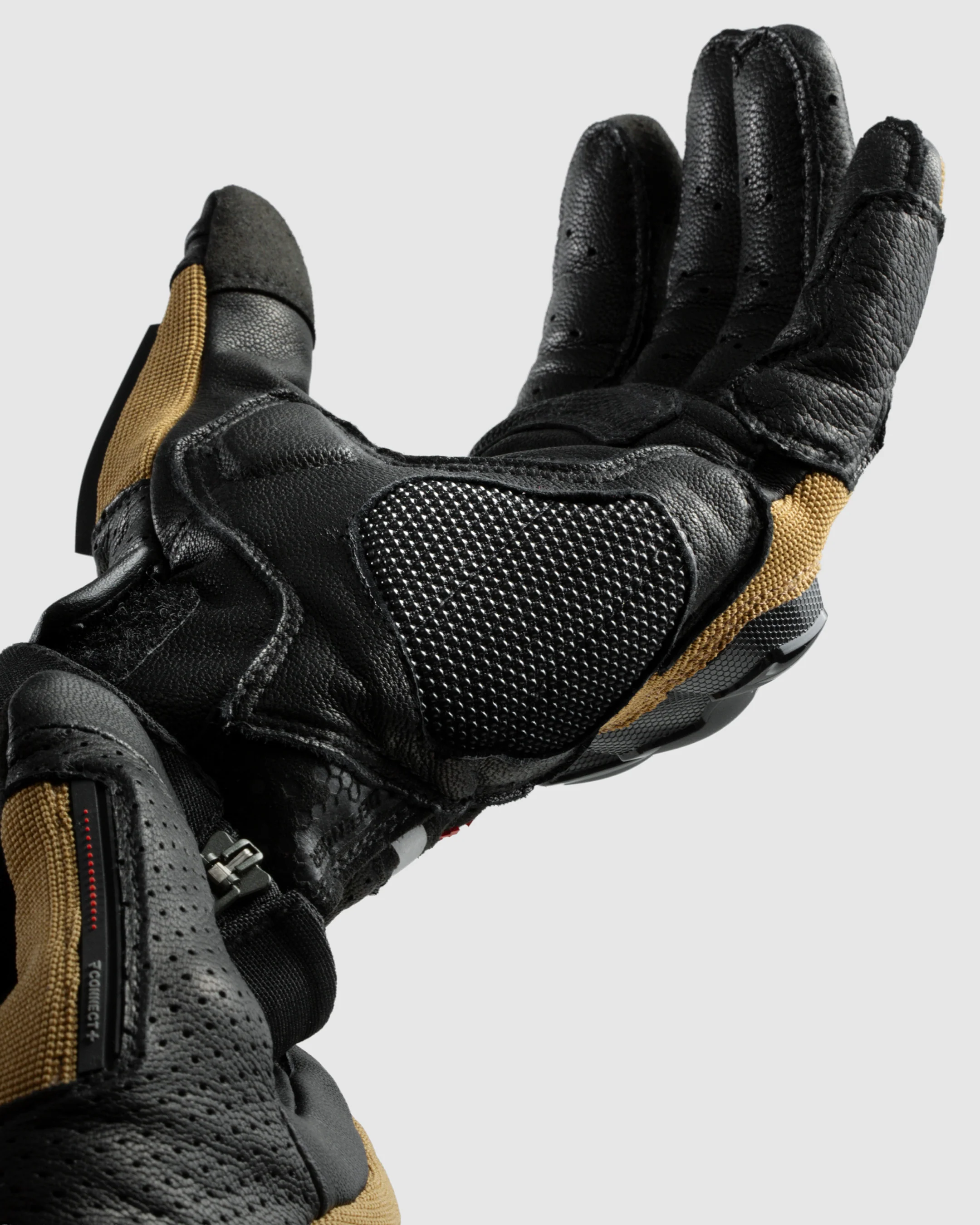 Defender Motorcycle Gloves Desert - Image 9