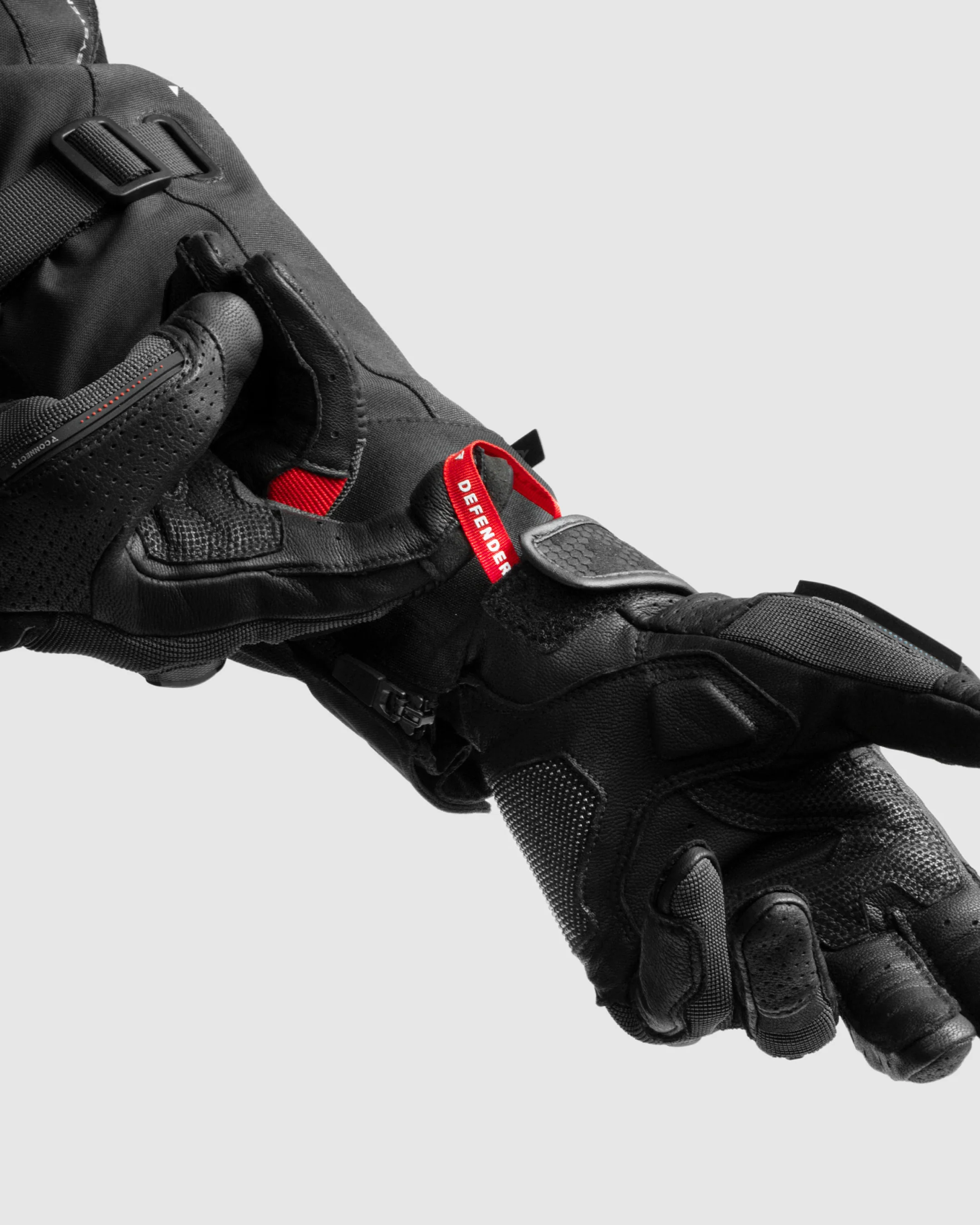 Defender Motorcycle Gloves Red - Image 4