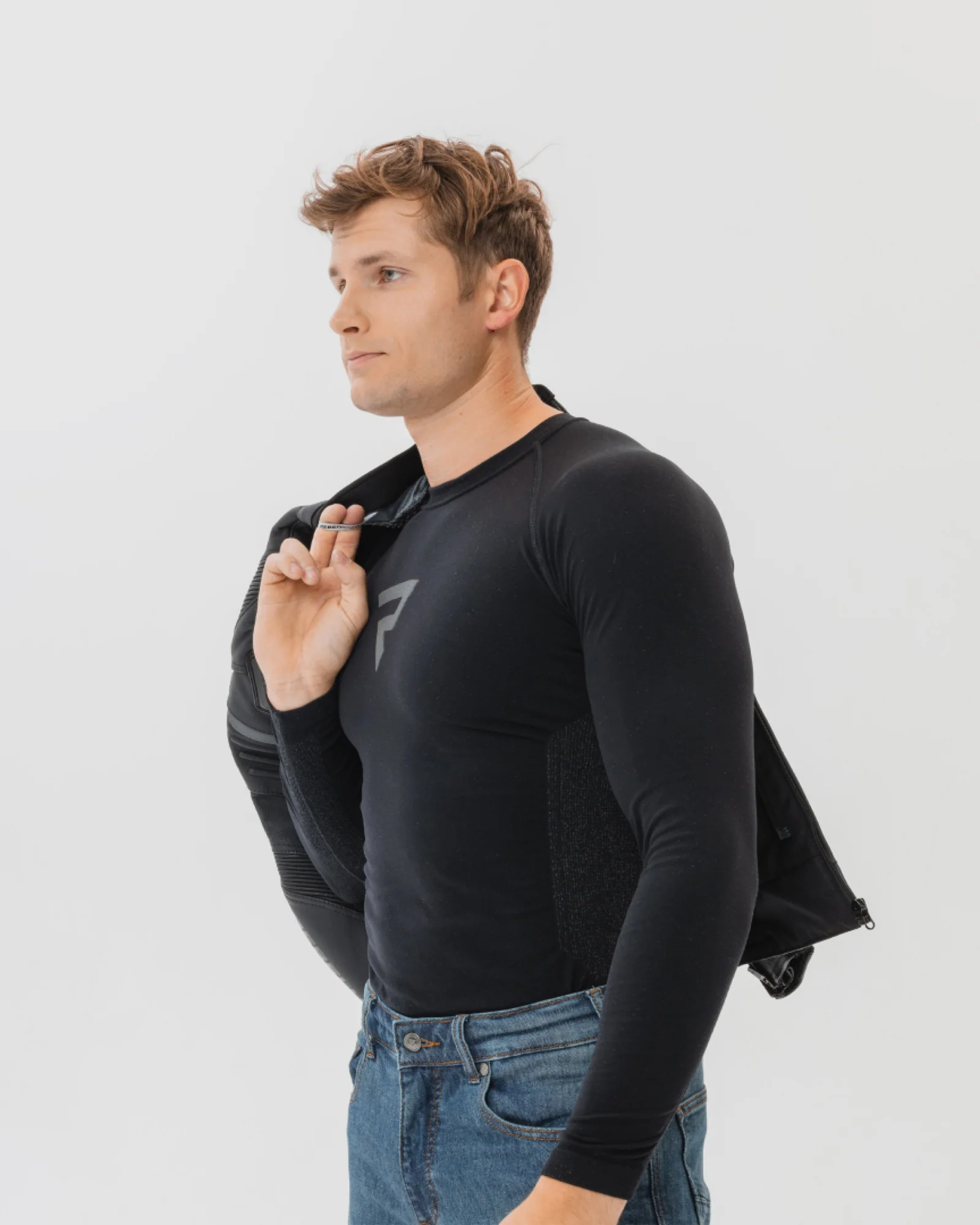 Freeze II Thermoactive Shirt Black - Image 13