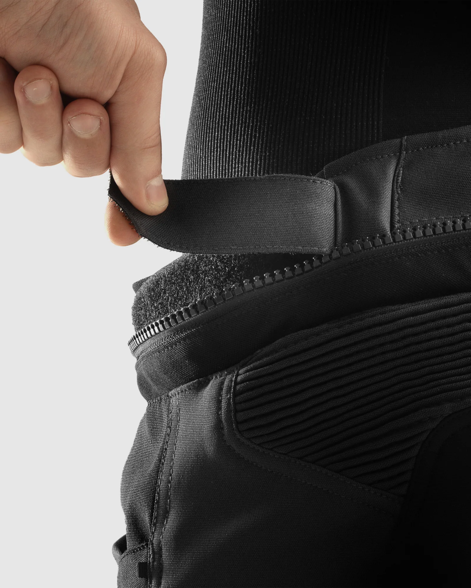 Hardy 3.0 Motorcycle Pants Black - Image 8