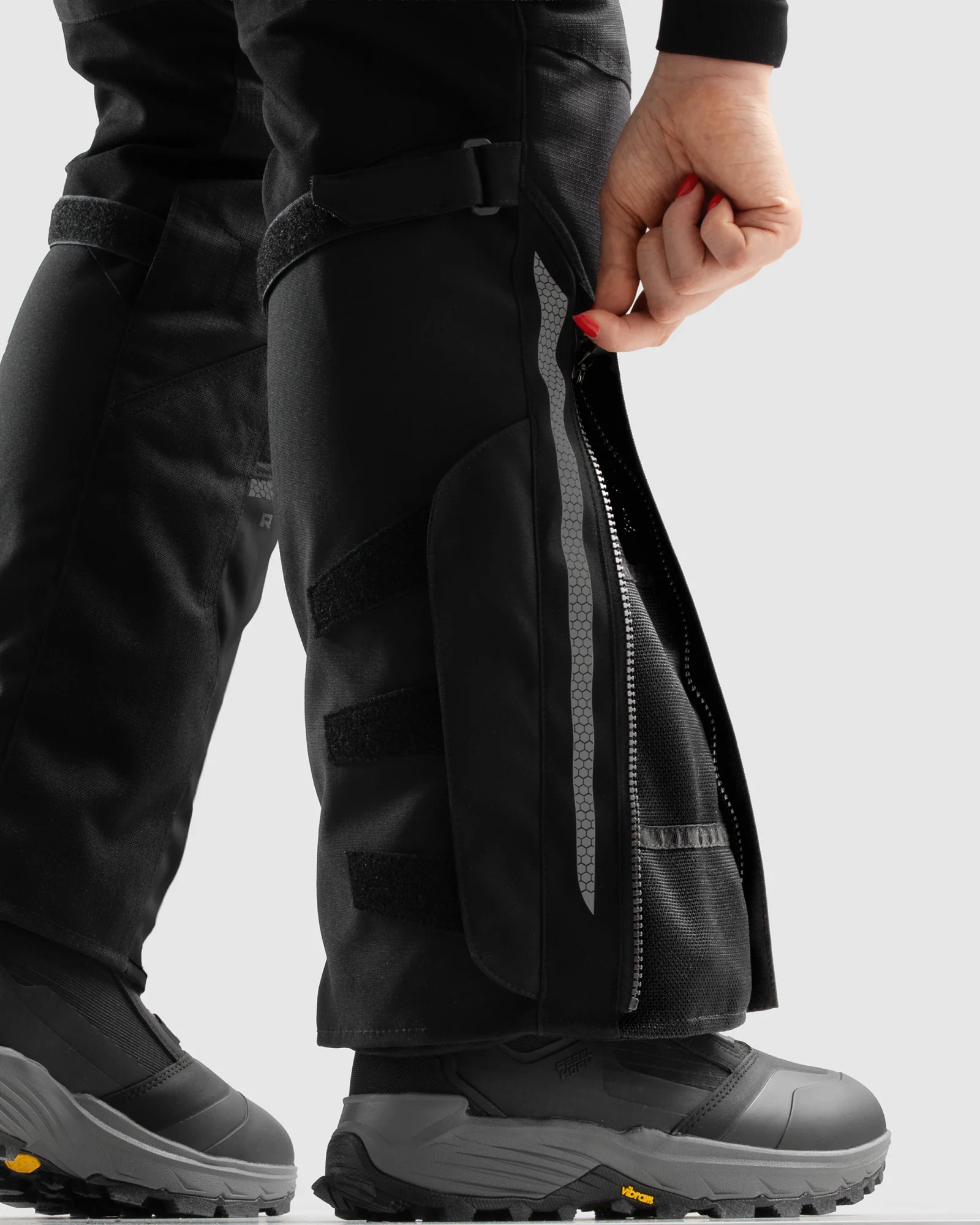 Hardy 3.0 Women’s Motorcycle Pants Black - Image 5