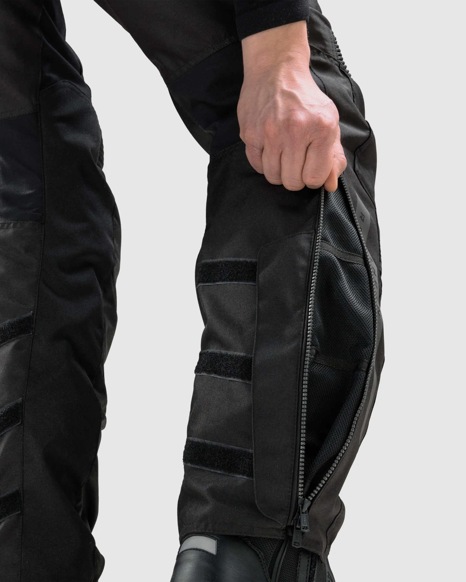 Hiker IV Motorcycle Pants Black - Image 5