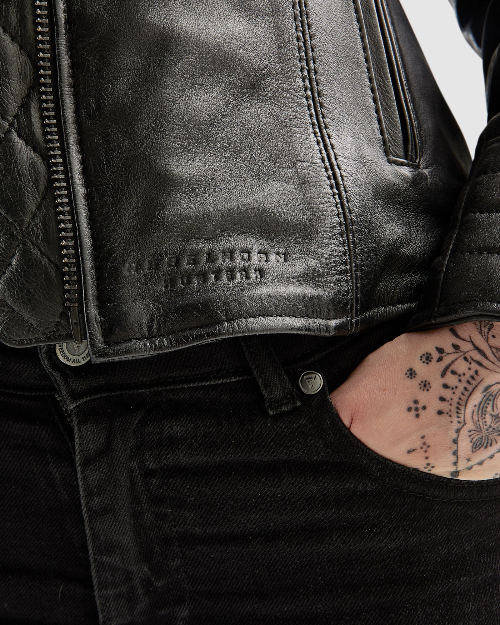 Hunter II Women's Leather Jacket Black - Image 9