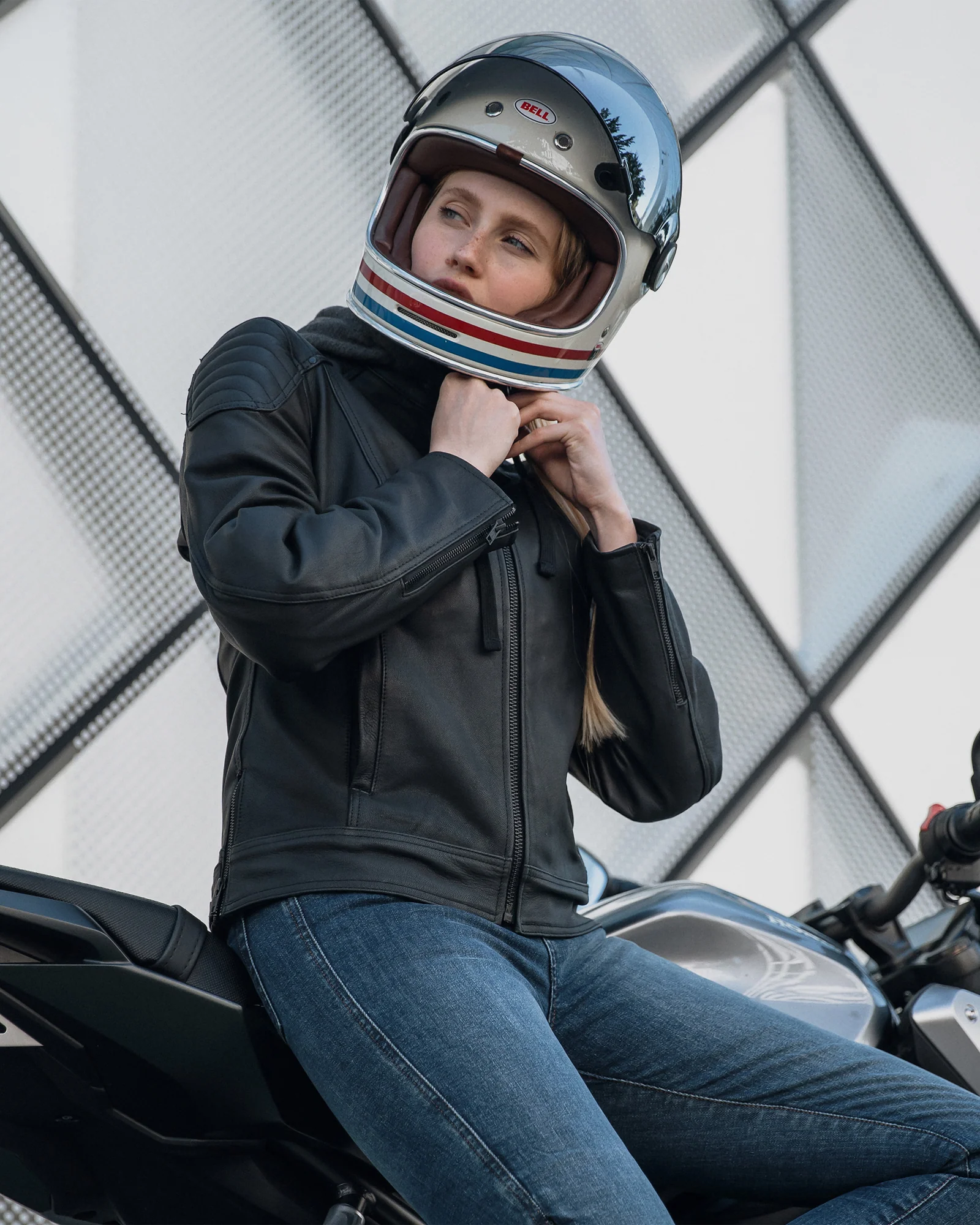 Impala Women's Leather Jacket Black - Image 9