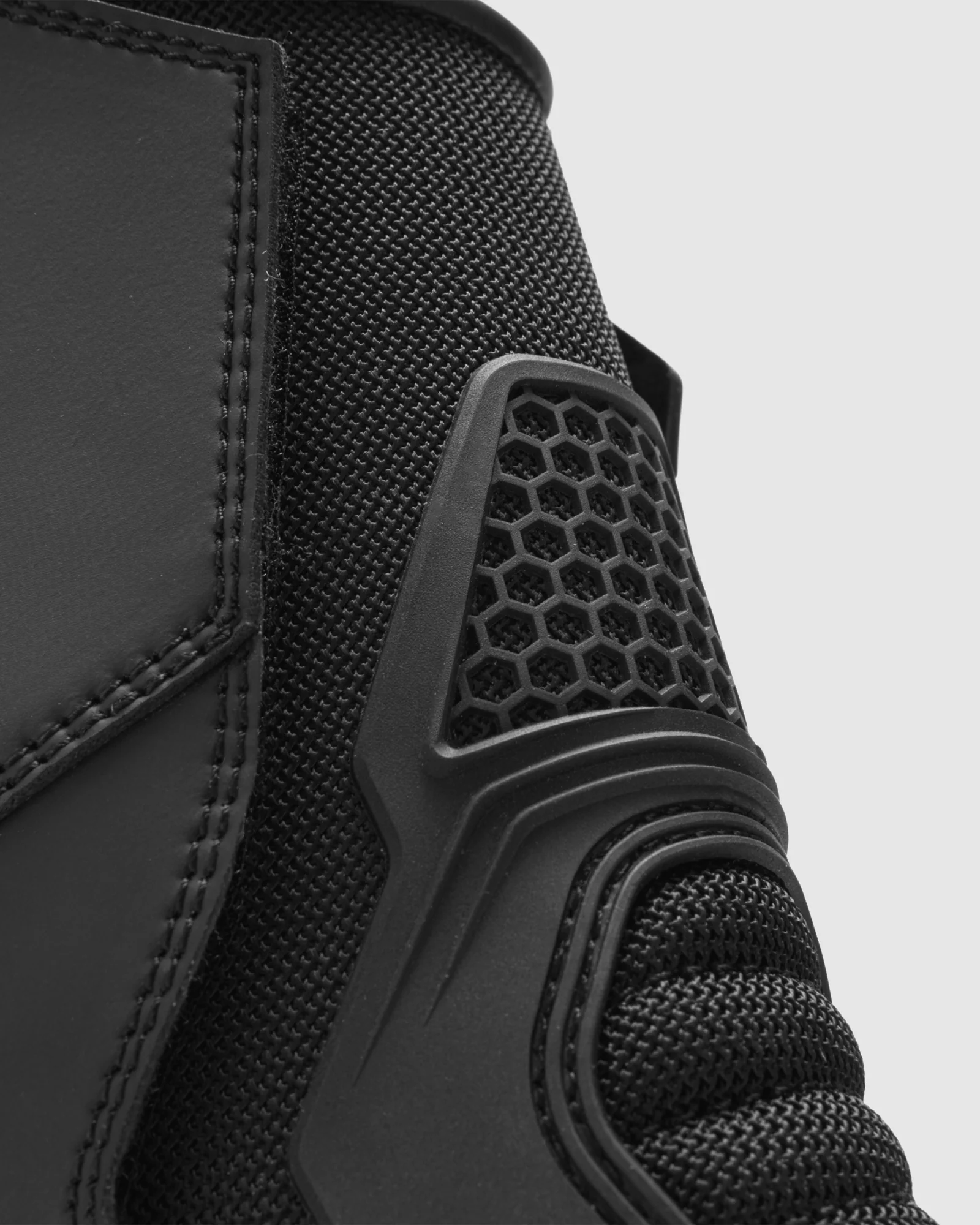 Range Motorcycle Boots Black - Image 7
