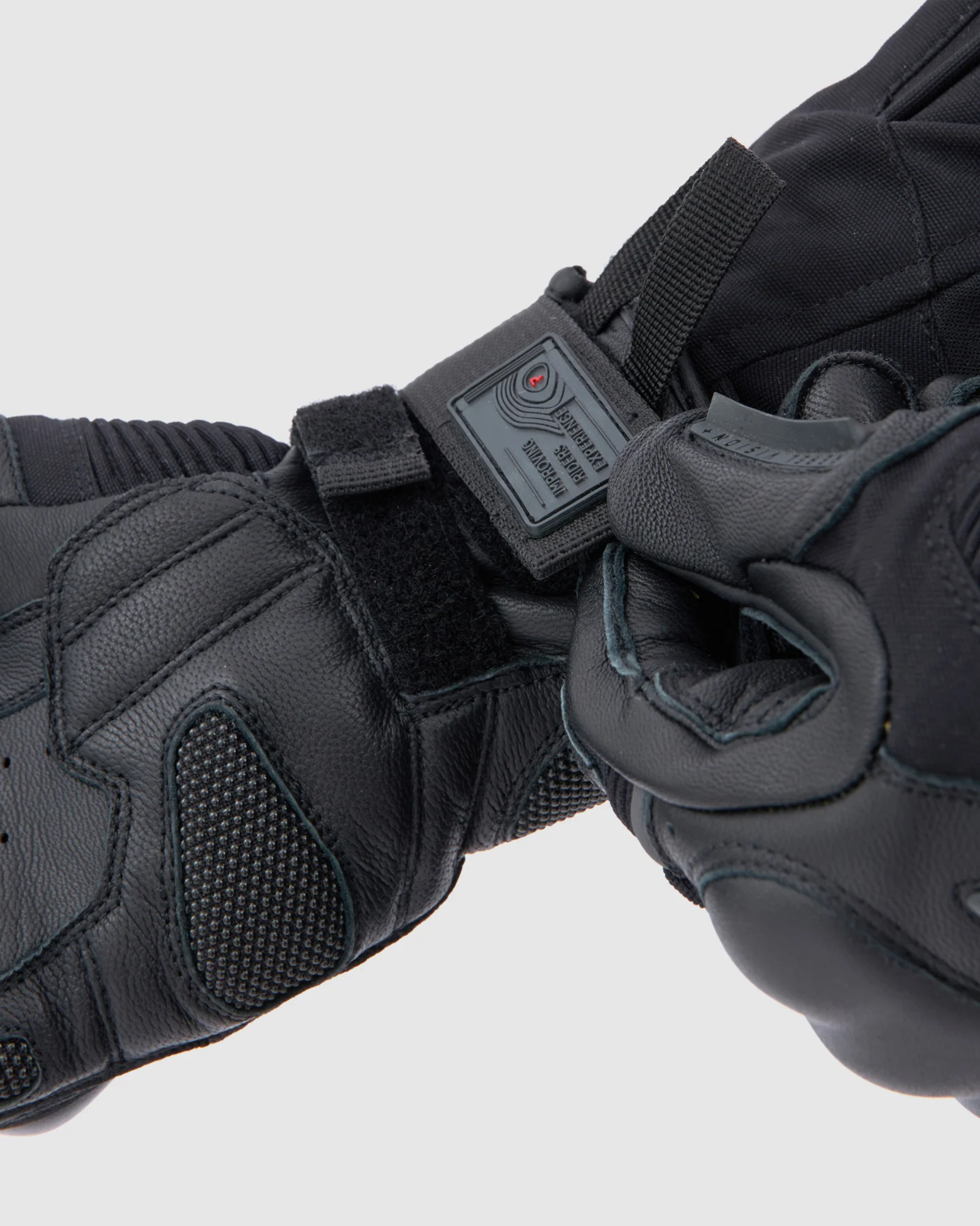 Range Motorcycle Gloves Black - Image 8