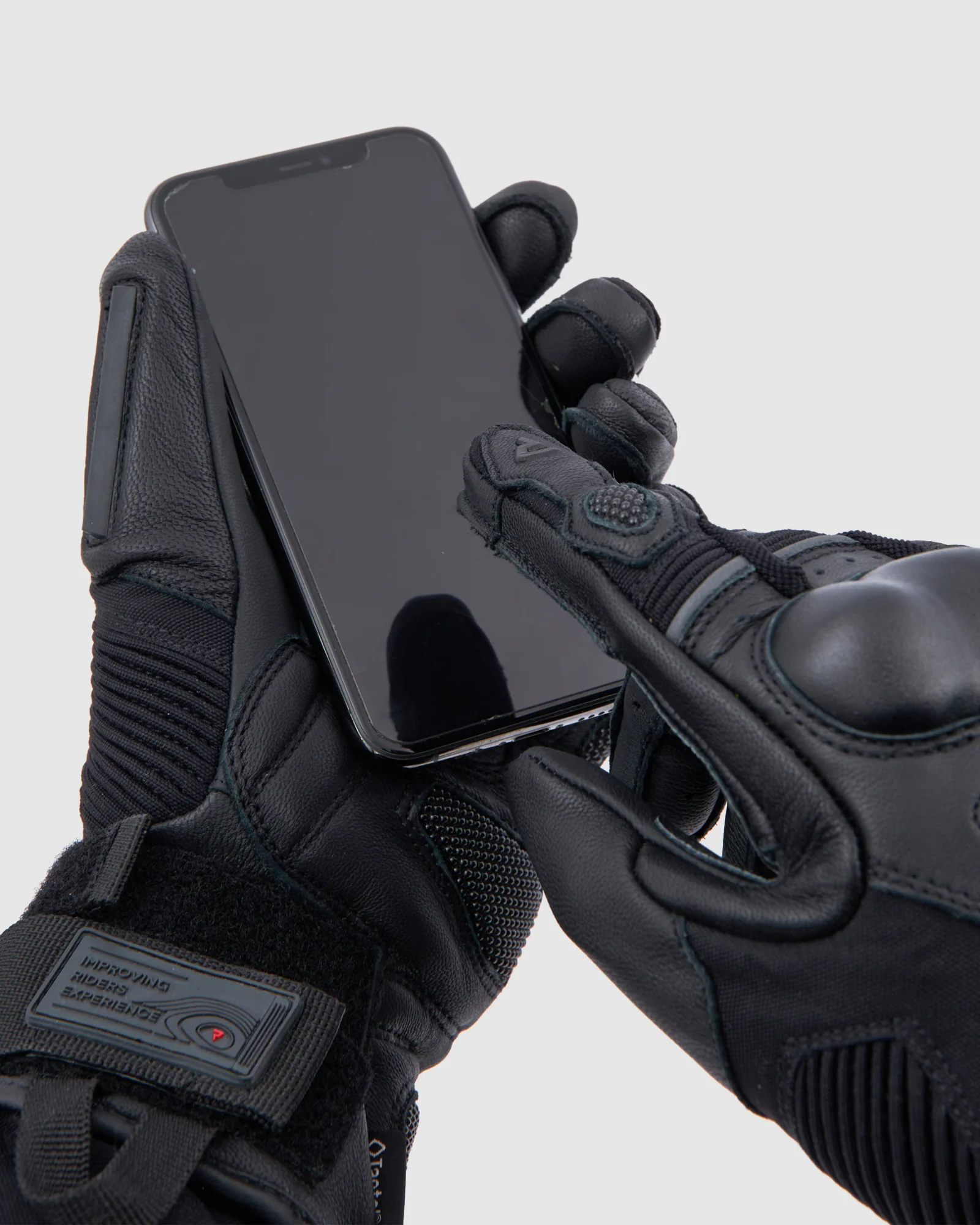 Range Motorcycle Gloves Black - Image 9