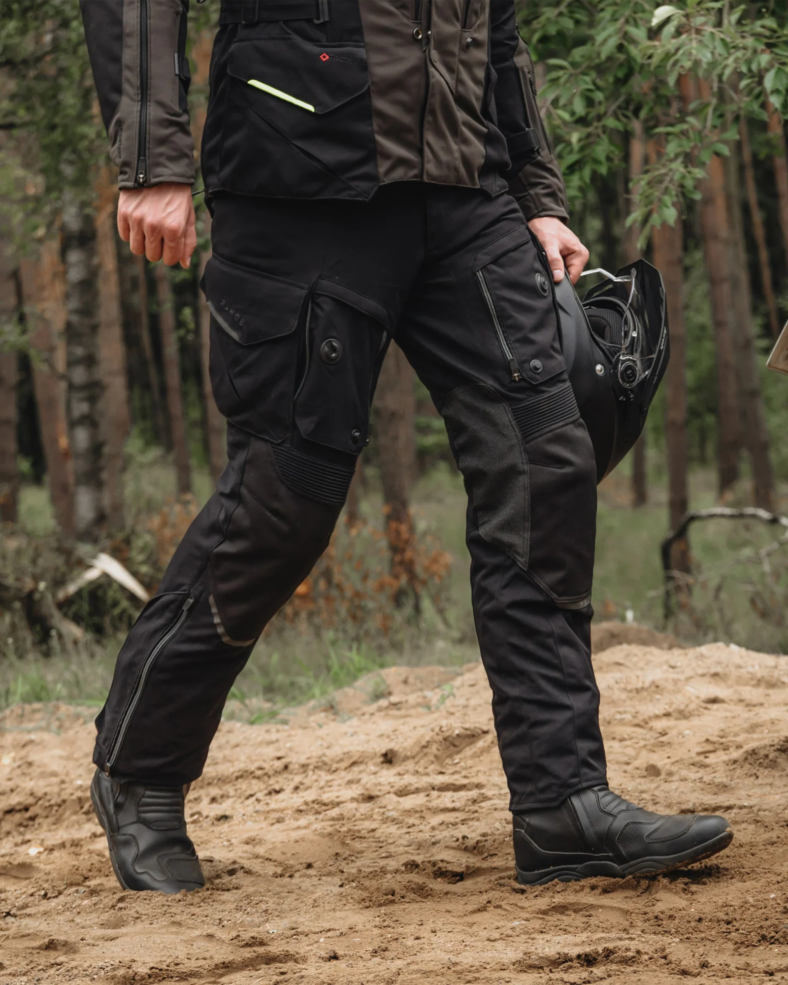 Range Motorcycle Pants Black - Image 13