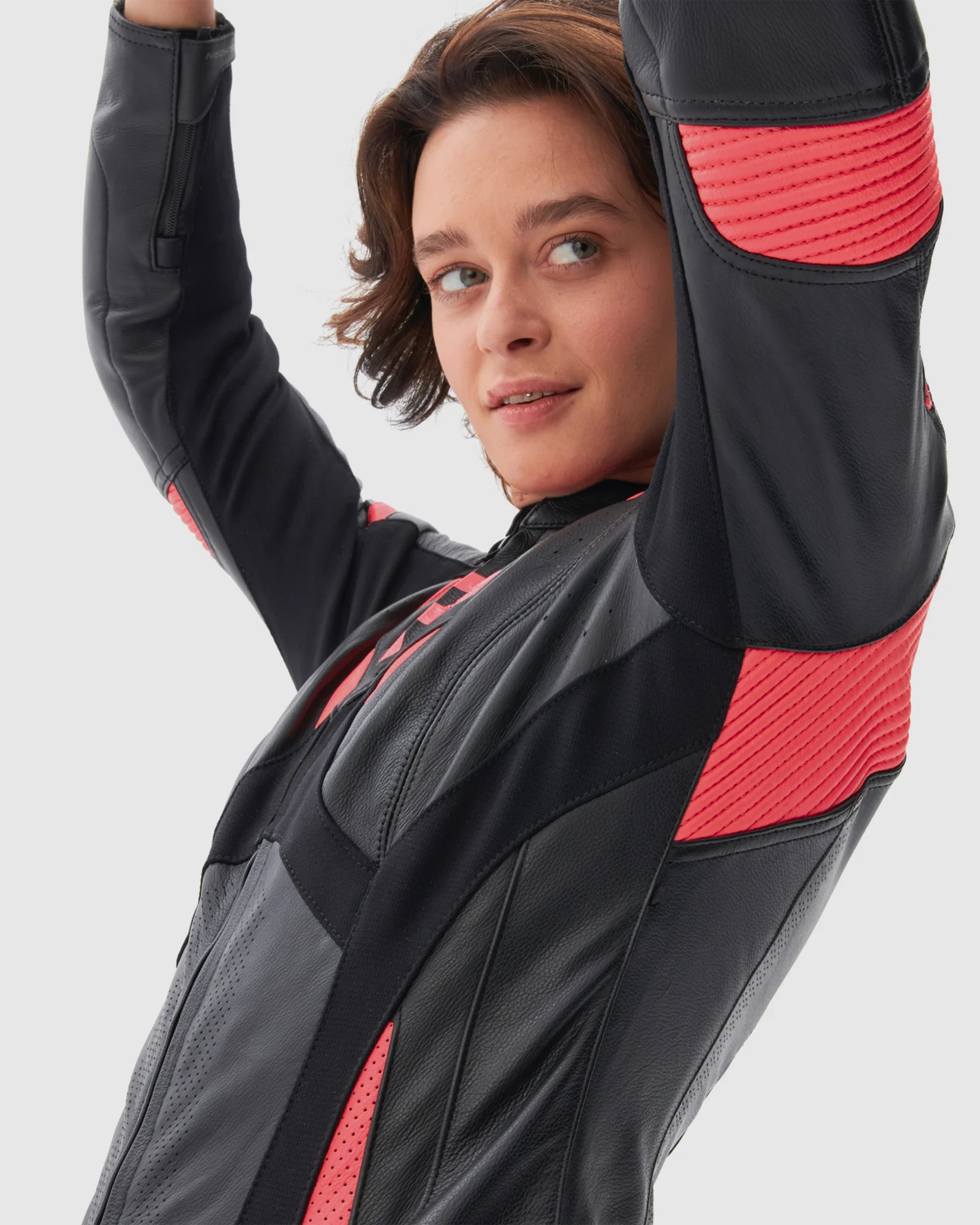 Rebel Women's Motorcycle Jacket Pink - Image 5