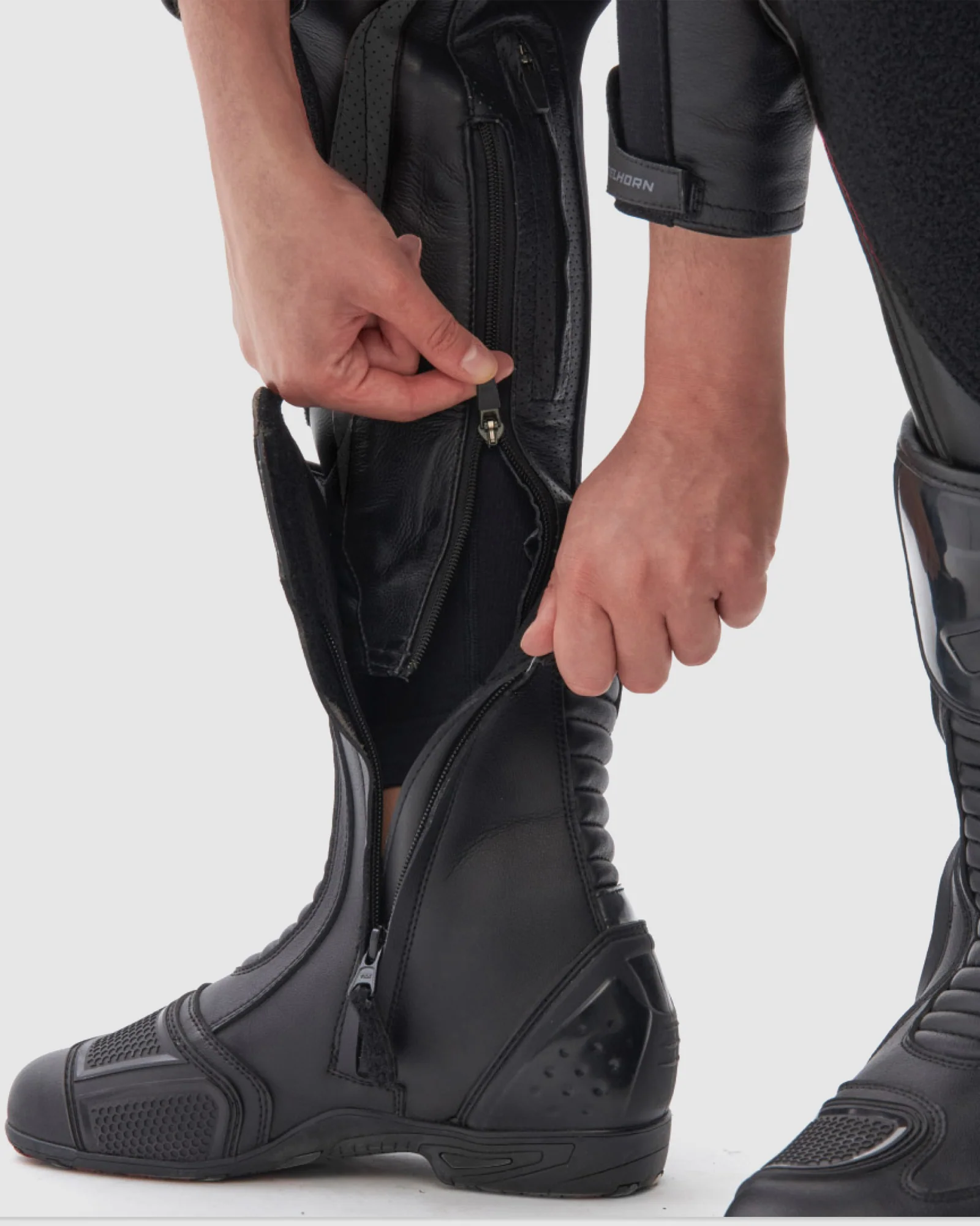 Rebel Women's Motorcycle Pants Black - Image 7