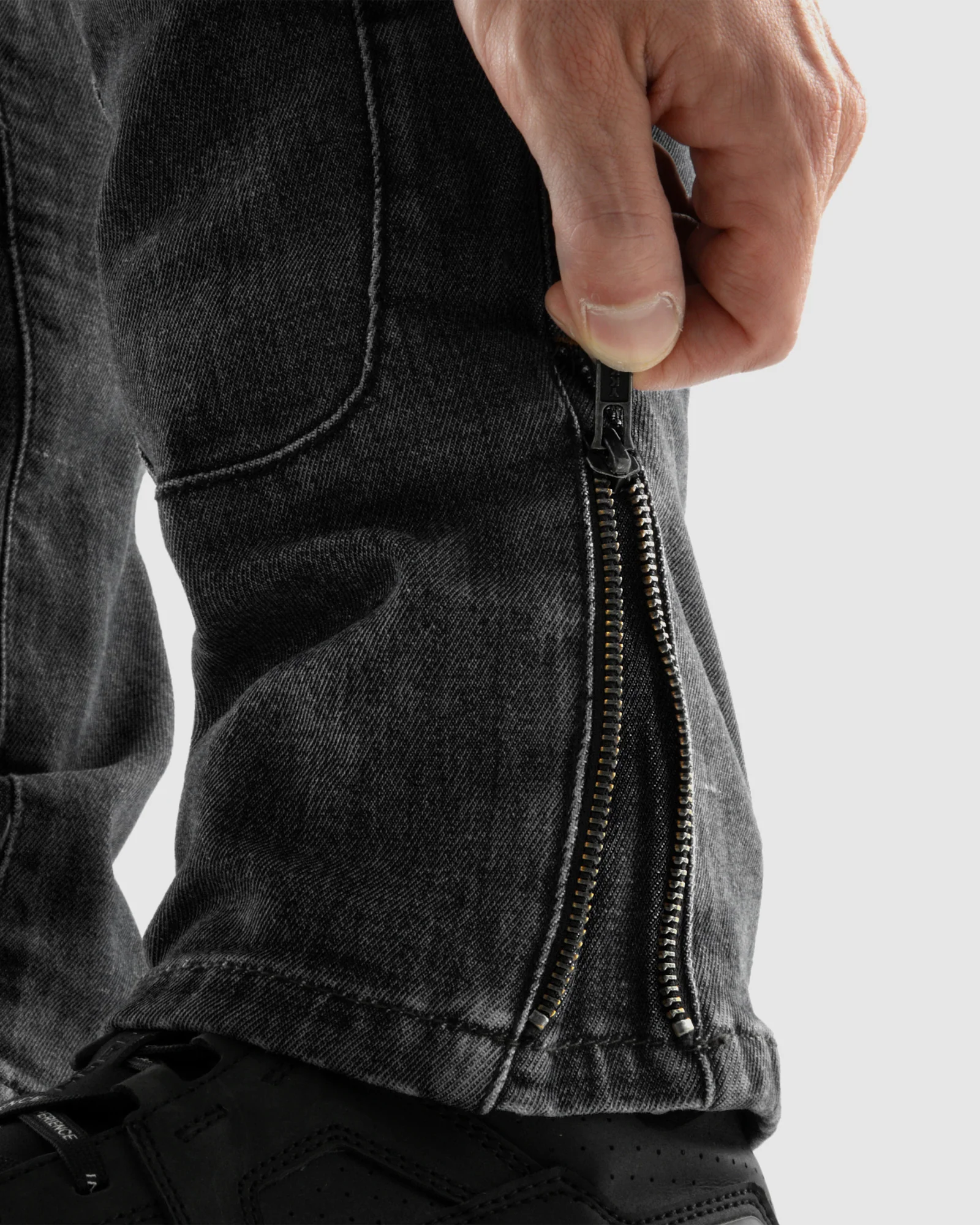 Vandal Motorcycle Jeans Monolayer Washed Black - Image 8