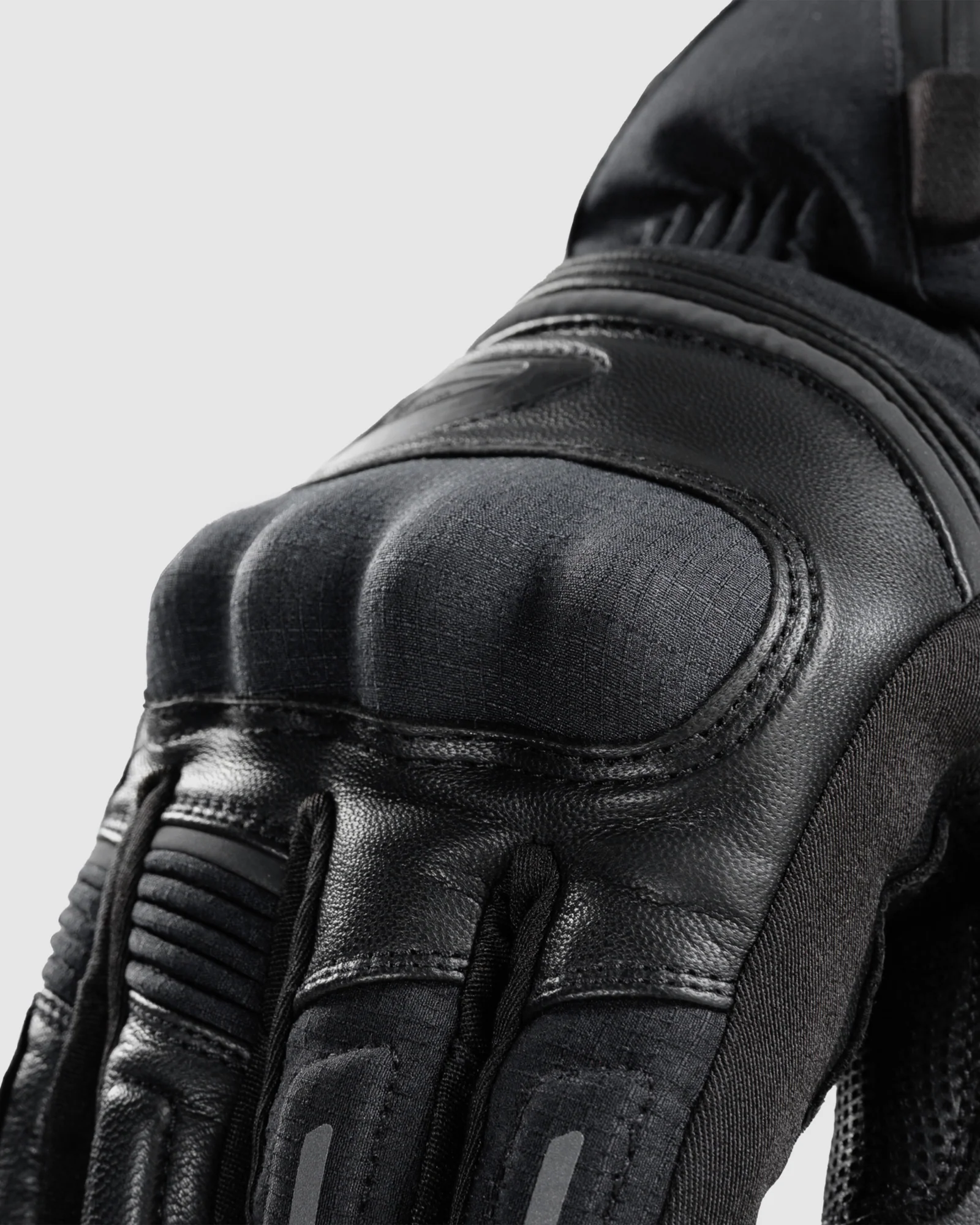 Summit Waterproof Motorcycle Gloves Black - Image 5