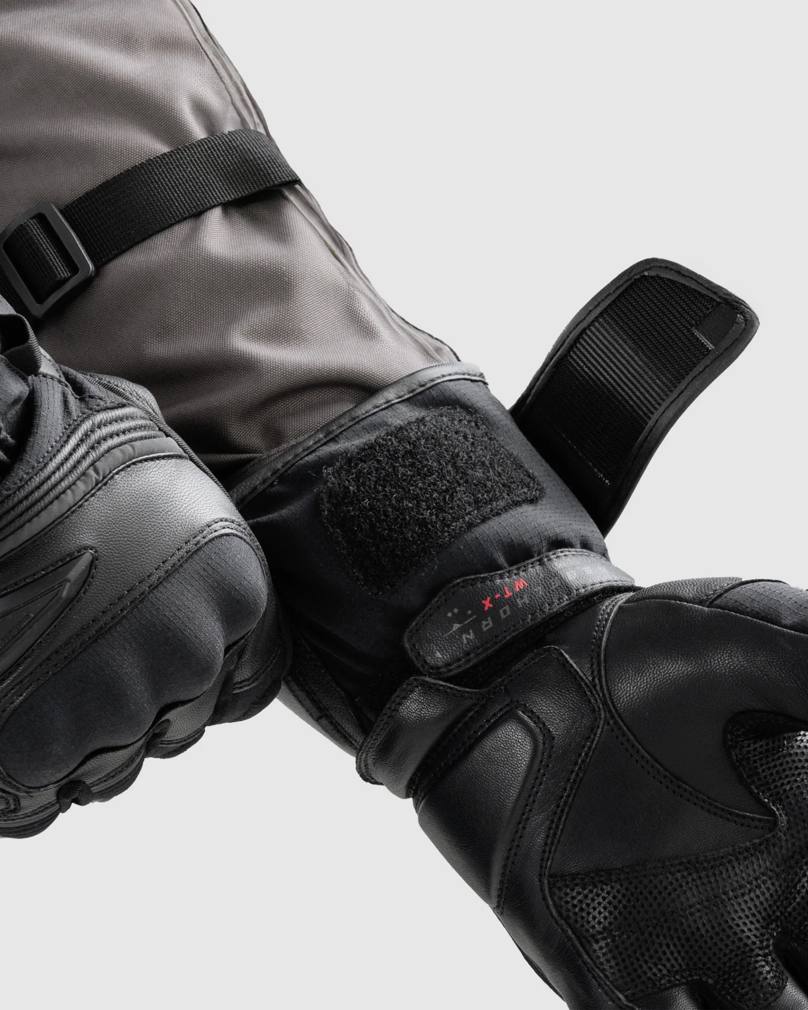 Summit Waterproof Motorcycle Gloves Black - Image 7