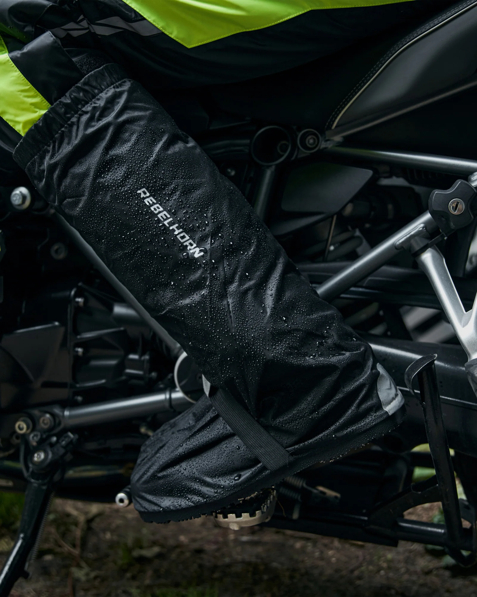 Thunder Boot Rain Cover Black - Image 4