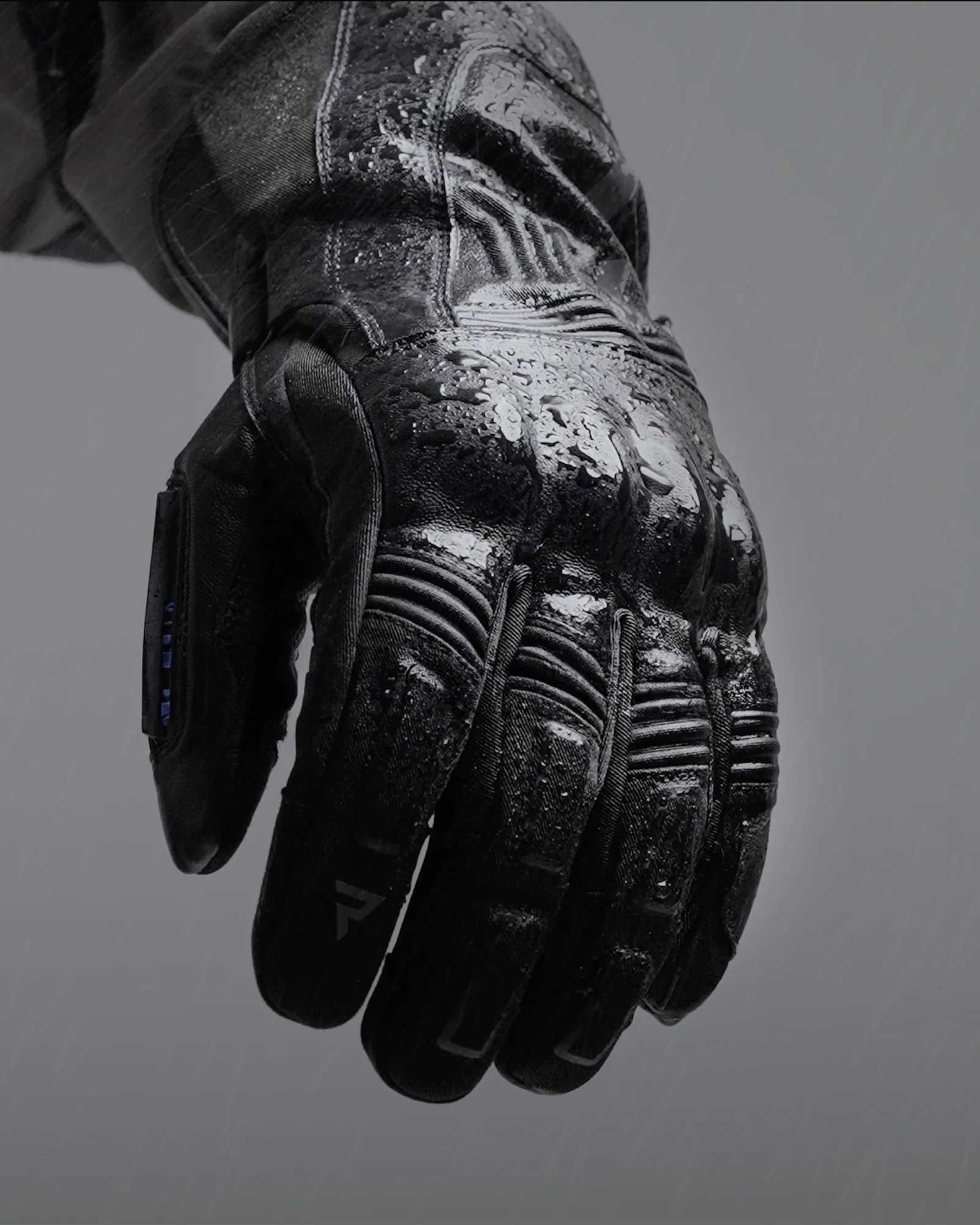 Tracer Waterproof Motorcycle Gloves Black - Image 9