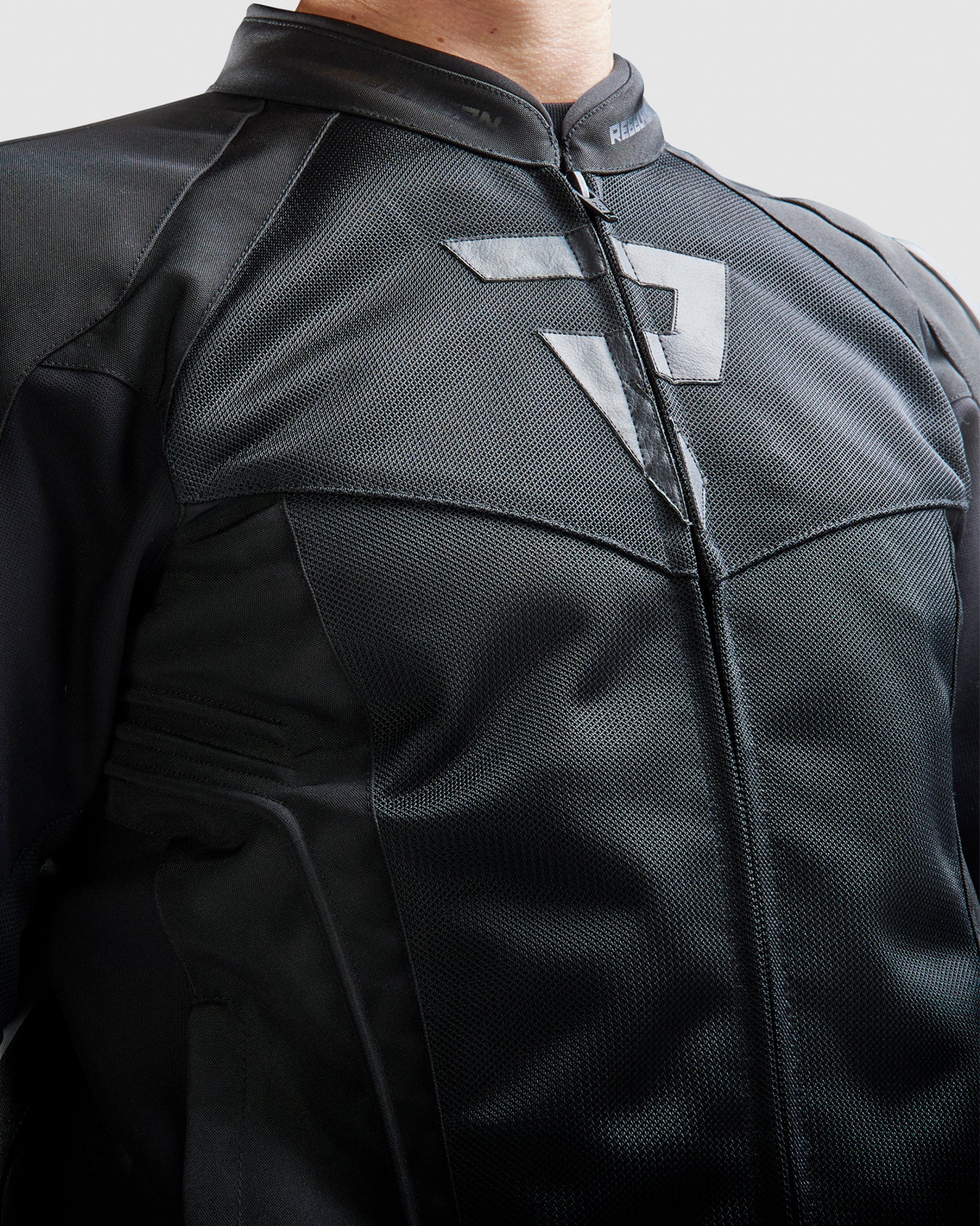 Vandal Mesh Motorcycle Jacket Black - Image 3