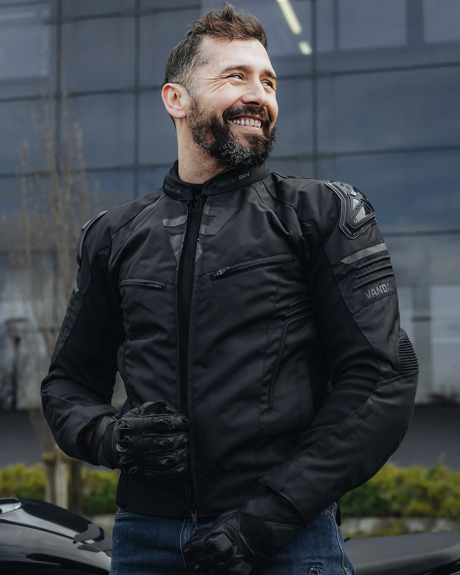 Vandal Motorcycle Jacket Black - Image 3
