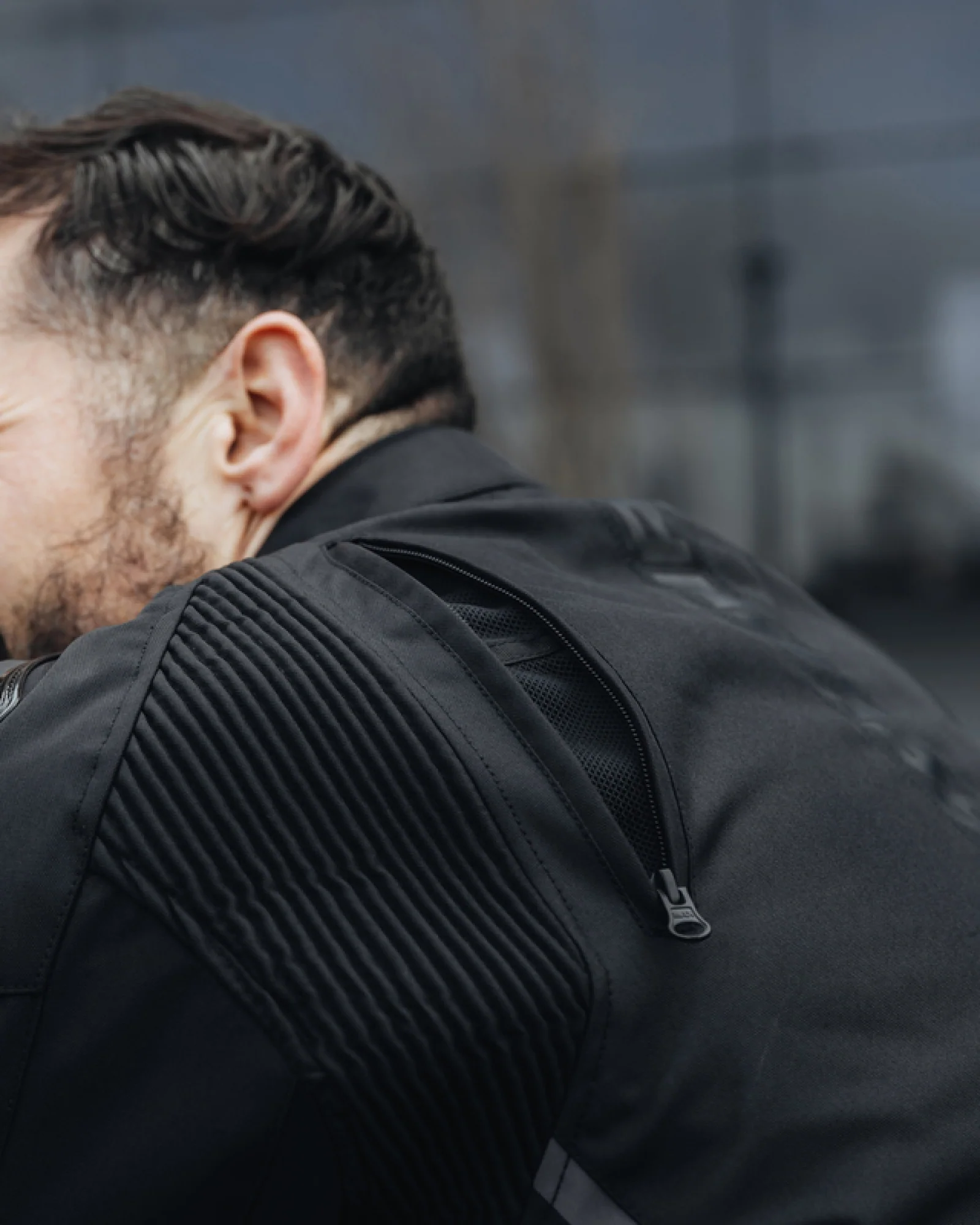 Vandal Motorcycle Jacket Black - Image 4