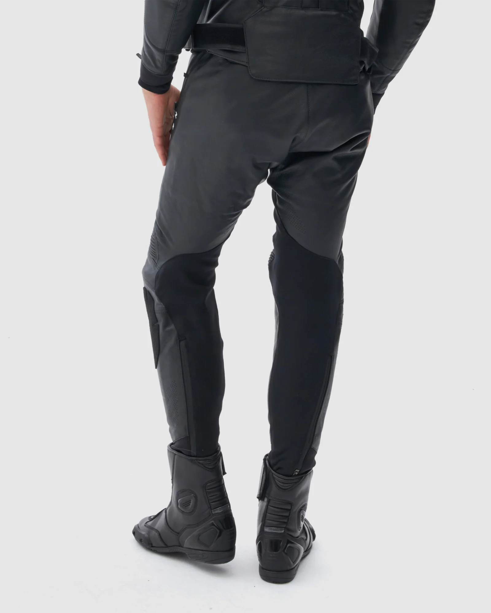 Veloce Leather Motorcycle Pants Black - Image 4