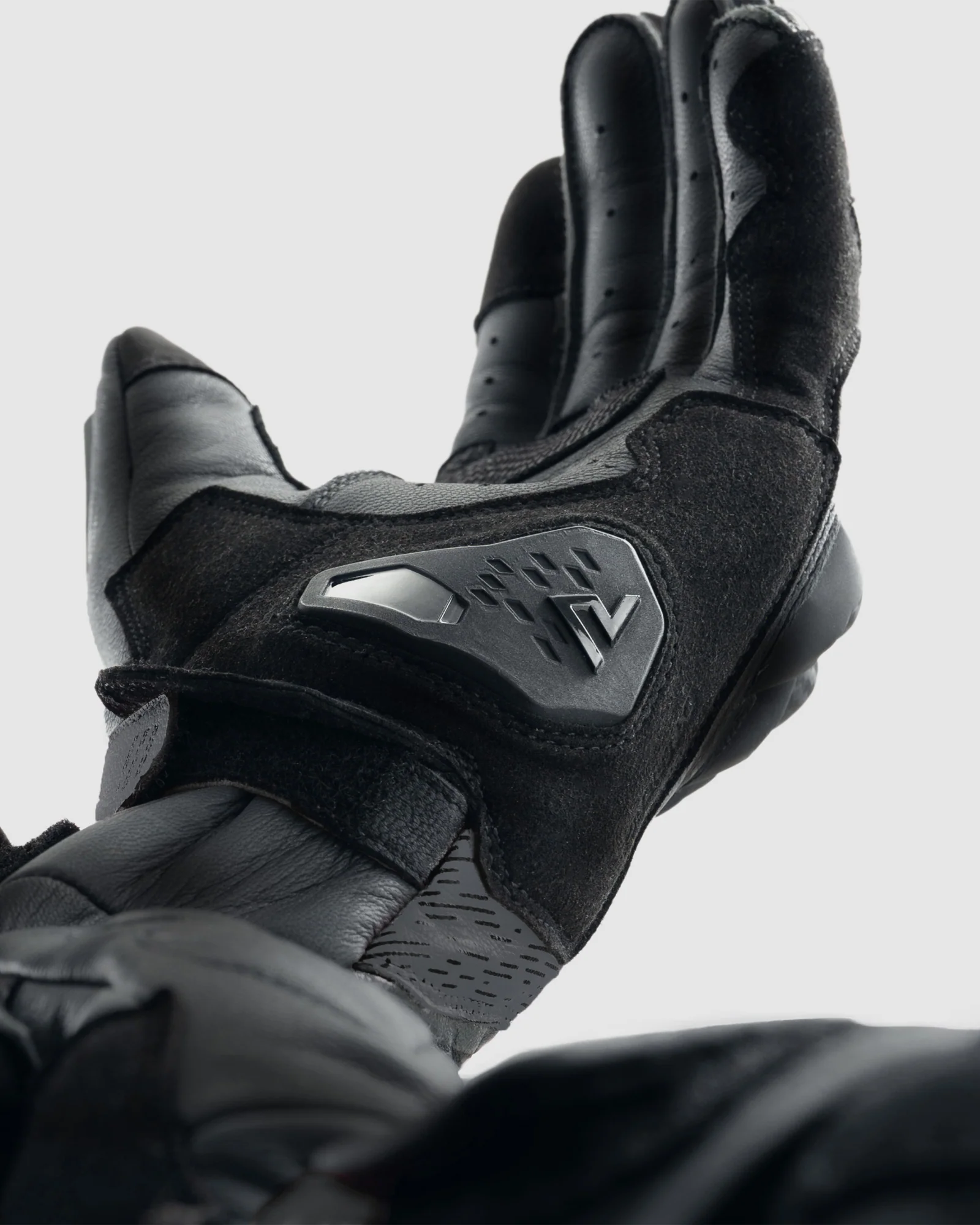 Viper Motorcycle Gloves Black - Image 5